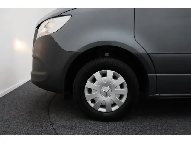 Mercedes-Benz Sprinter 214 2.2 CDI L1H1 2021 Diesel 24