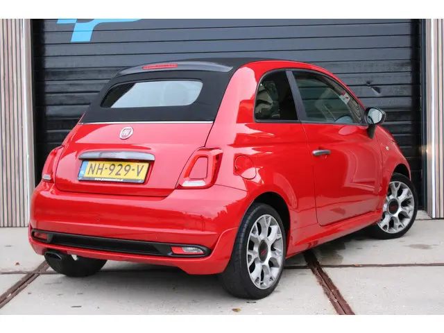 Fiat 500C 0.9 TwinAir Turbo Sport Cabrio 2017 Benzine 18