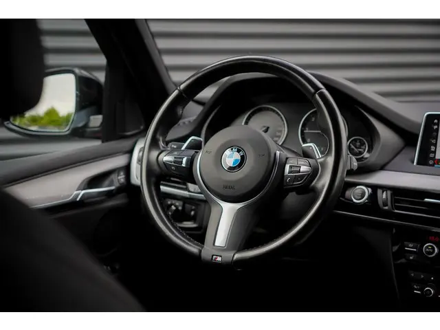 BMW X5 xDrive25d High Executive 2019 Diesel 45
