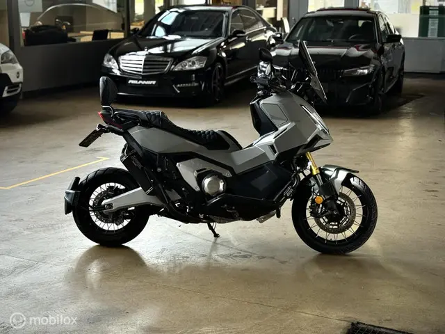 Honda NC 750 X-ADV 2025 Benzine 12