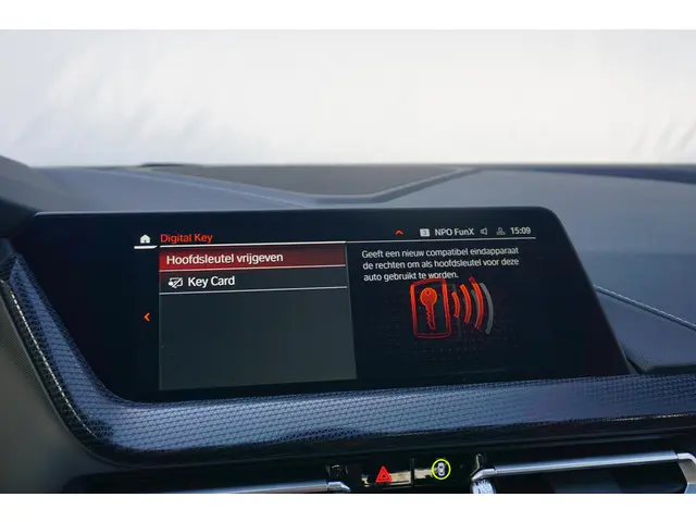 BMW 2 Serie Gran Coupé M235 xDrive 2025 Benzine 29