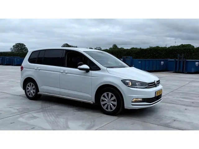 Volkswagen Touran 2.0 TDI SCR Comfortline 2016 Diesel 4