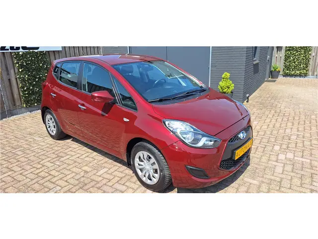 Hyundai ix20 1.6i Premium AUTOMAAT + 66100 km 2016 Benzine 2