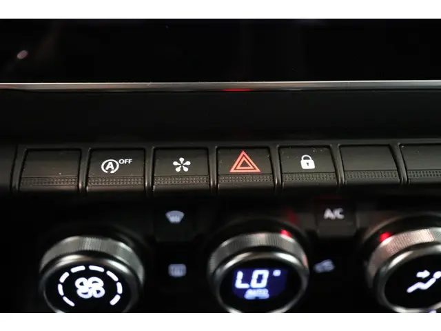 Renault Clio 1.0 TCe 90 GPF techno 2024 Benzine 16