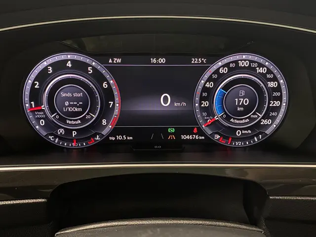 Volkswagen Tiguan 2.0 TSI 4Motion Highline 2016 Benzine 27