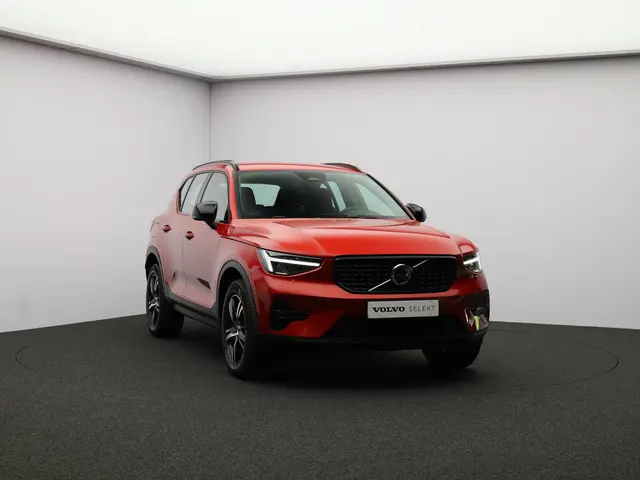 Volvo XC40 2.0 B4 Plus Dark 2025 Benzine 23