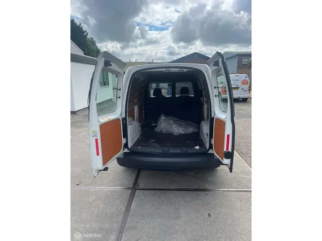 Volkswagen Caddy Bestel 1.6 TDI Maxi BMT 2014 Diesel 8