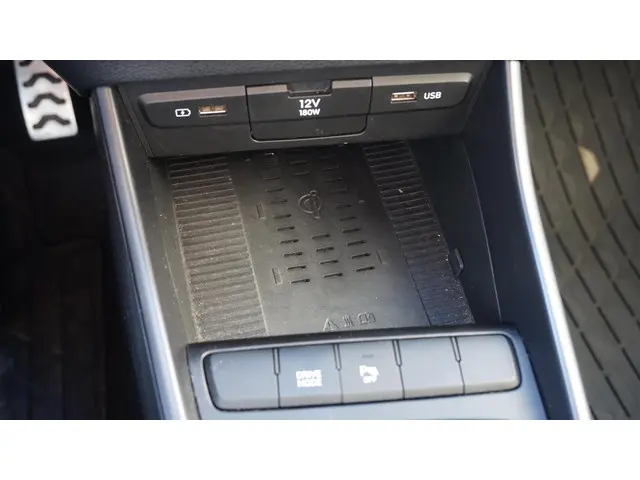 Hyundai Bayon 1.0 T-GDI Comfort Automaat 2024 Benzine 20