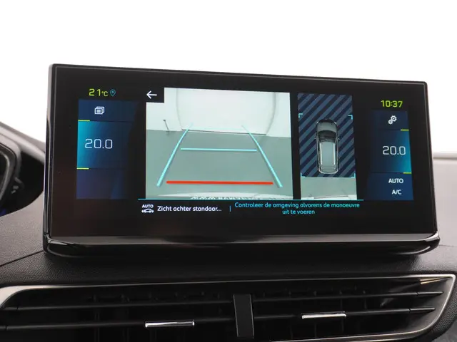 Peugeot 3008 1.6 HYbrid 225 Allure 2022 Hybride Benzine 37