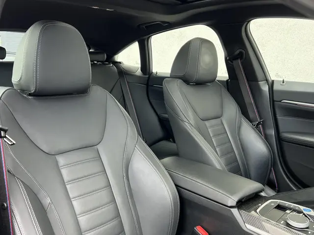 BMW i4 M50 High Executive 84 kWh 2023 Elektrisch 6