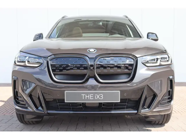 BMW iX3 | High Executive Edition | 2025 Elektrisch 2