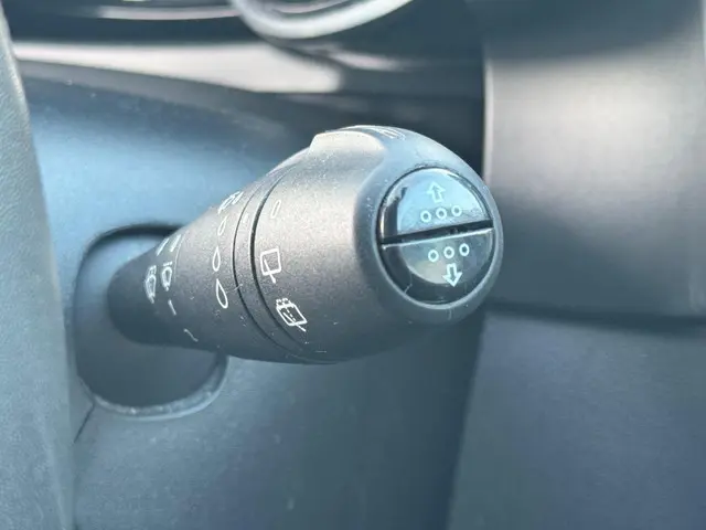 Renault Clio 1.2 TCe Zen 2018 Benzine 19