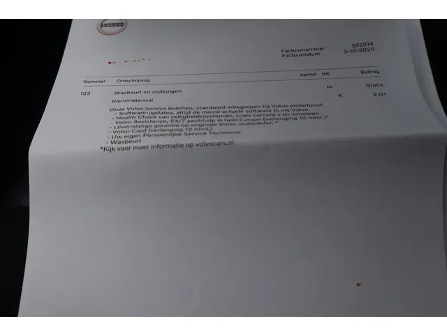 Volvo XC60 2.0 D3 FWD R-Design 2016 Diesel 38