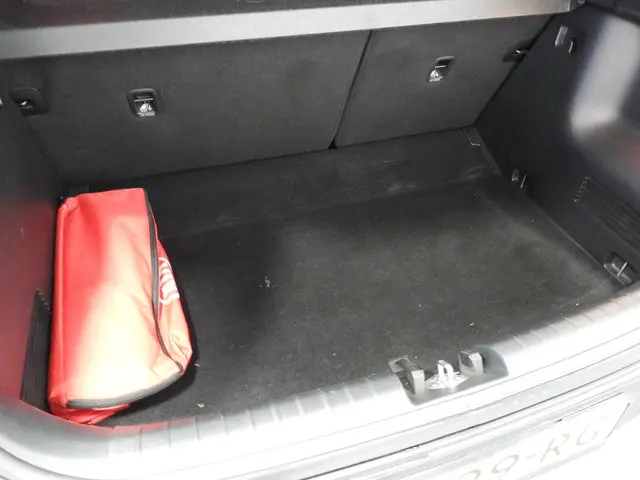 Kia Stonic 1.0 T-GDi DynamicPlusLine 2021 Benzine 25