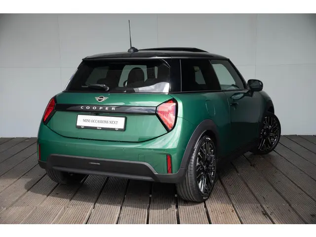 MINI 3-Deurs Cooper C Aut. 2024 Benzine 34