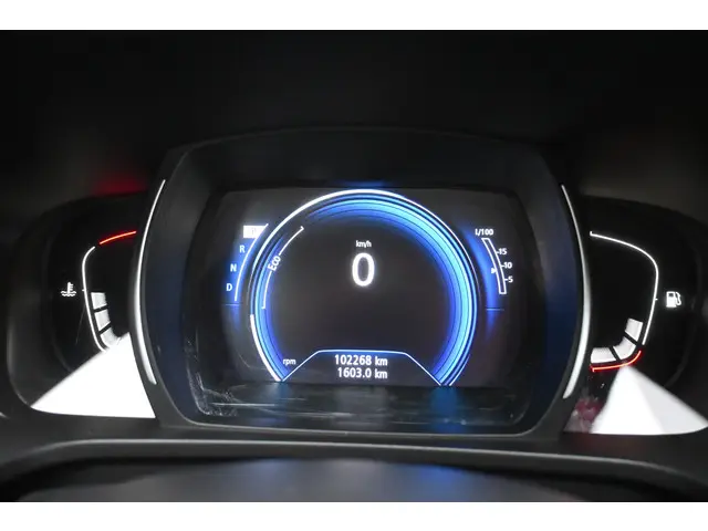 Renault Kadjar TCe 130 EDC Intens 2017 Benzine 19