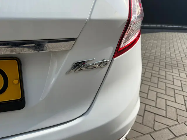 Ford Fiesta 1.0 EcoBoost Titanium 2016 Benzine 10