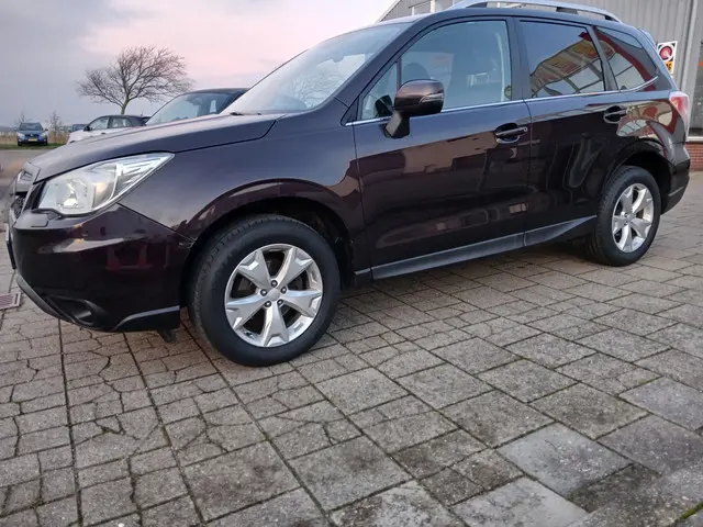 Subaru Forester 2.0 Executive 2013 Benzine