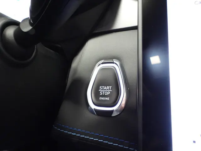 Lynk & Co 01 1.5 PHEV !NIEUW! 2025 Hybride Benzine 26