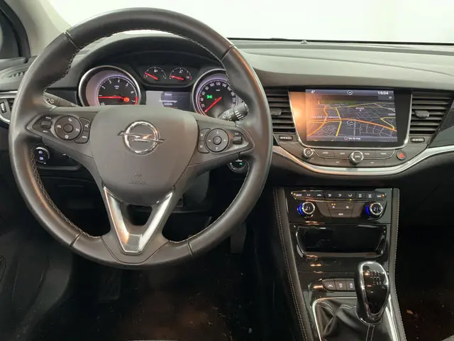 Opel Astra Sports Tourer 1.4 Innovation 2018 Benzine 3