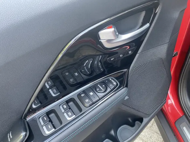 Kia e-Niro ExecutiveLine 2019 Elektrisch 13