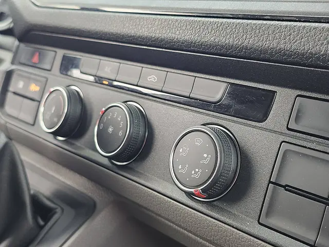 Volkswagen Crafter 35 2.0 2023 Diesel 10