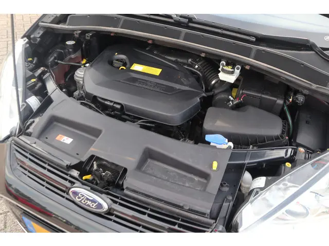 Ford S-Max 1.6 EcoBoost Platinum 2015 Benzine 28