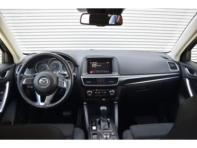 Mazda CX-5 2.5 SkyActiv-G 192 GT-M 4WD 2016 Benzine 35