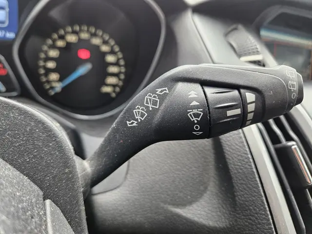 Ford Focus Wagon 1.0 EcoBoost Edition 2013 Benzine 22