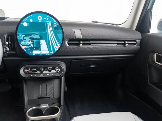 MINI 5-Deurs Cooper C 2025 Benzine 9