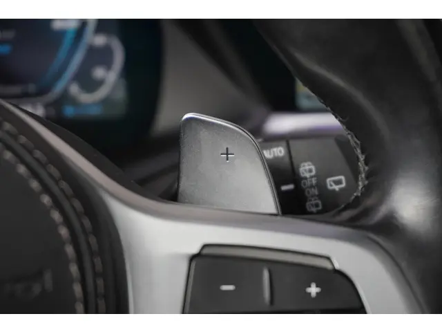 BMW X5 xDrive45e 2023 Hybride Benzine 13