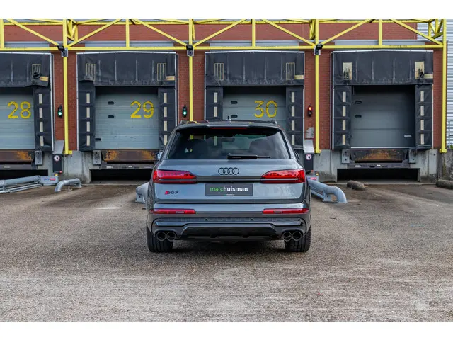 Audi SQ7 4.0 TFSI quattro ABT 7p 2024 Benzine 98