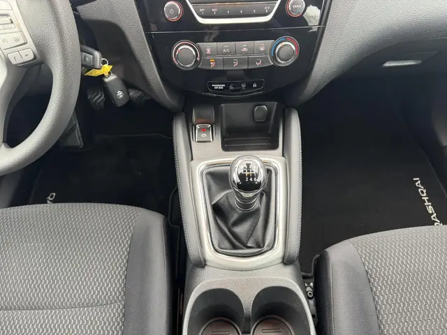 Nissan QASHQAI 1.2 Visia 2017 Benzine 19