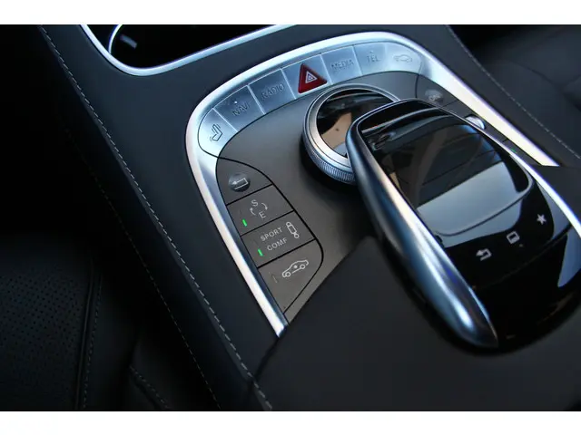 Mercedes-Benz S-Klasse 500 Lang 2014 Benzine 38