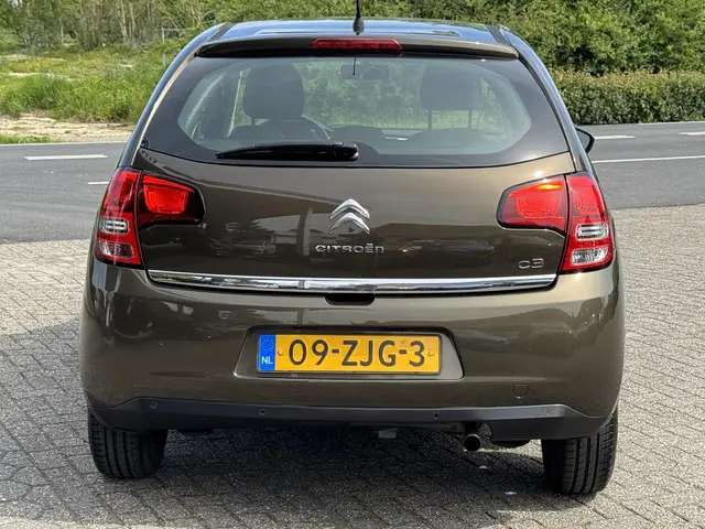 Citroën C3 1.2 VTi Coll. Light 2012 Benzine 6