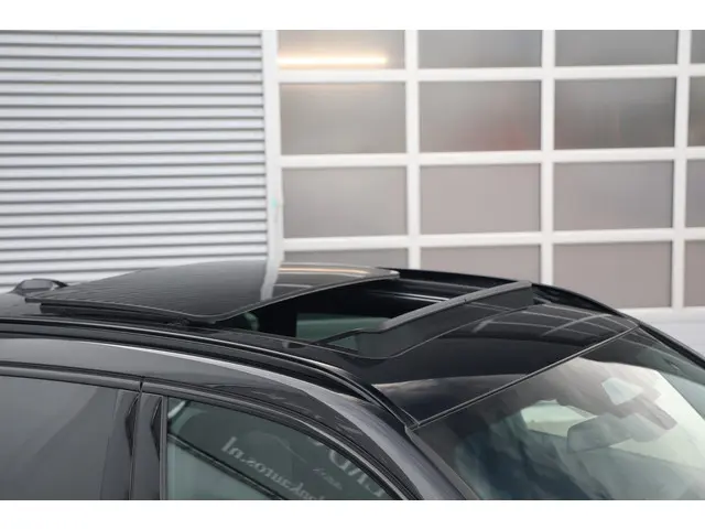 BMW X1 sDrive20i 170pk M-Sport Black Ed. 2023 Benzine 7