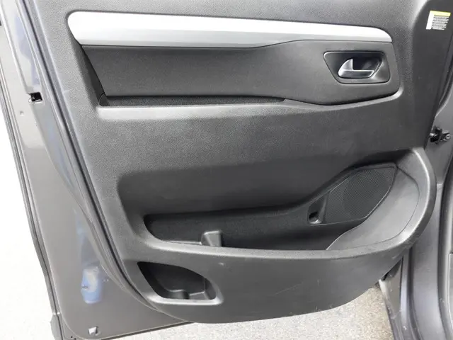 Opel Vivaro 2.0 BlueHDi 145PK L3 Automaat 2024 Diesel 11