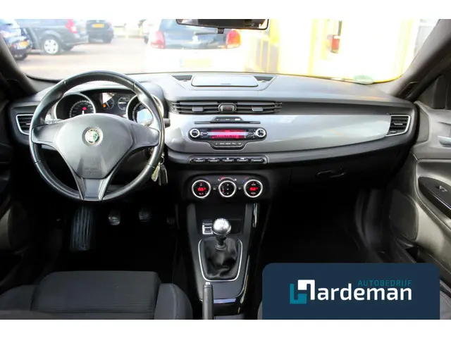 Alfa Romeo Giulietta 2