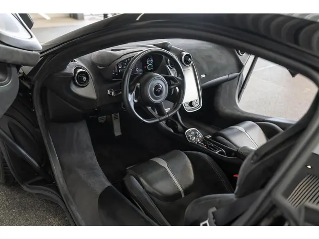 McLaren 570GT 3.8 2019 Benzine 23