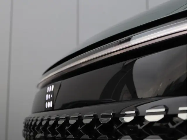 DFSK E5 PHEV 1.5 2025 Hybride Benzine 8