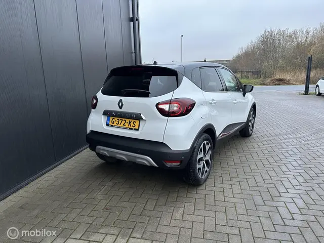 Renault Captur 1.3 TCe Intens Automaat! 2019 Benzine 3