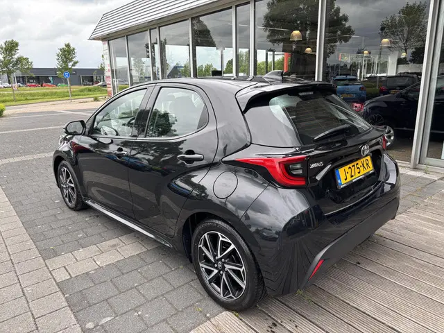 Toyota Yaris 2