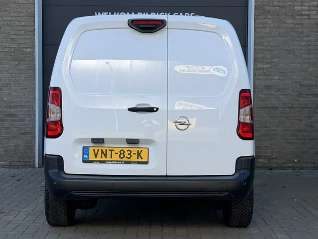 Opel Combo 1.5D L1H1 102PK Euro 6 Edition 2022 Diesel 12