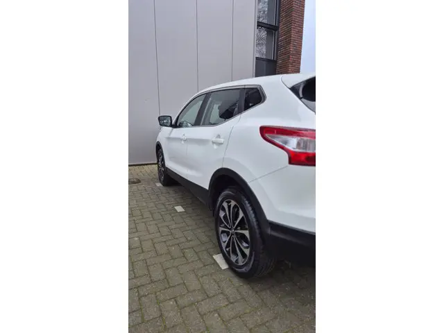 Nissan QASHQAI 1.2 Acenta / Rijklaar-Prijs / 2014 Benzine 6