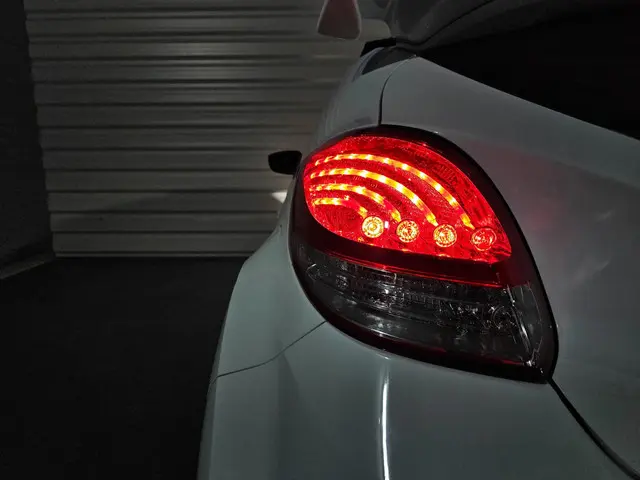 Hyundai Veloster 1.6 T-GDI i-Catcher Premium 2015 Benzine 11