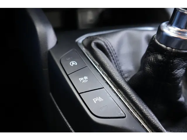 Ford Focus Wagon 1.0 EcoBoost Connected 2022 Benzine 20