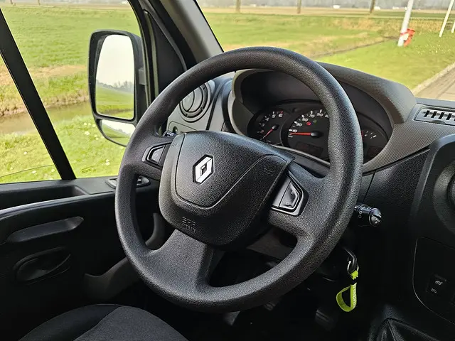 Renault Master 2.3 2017 Diesel 10