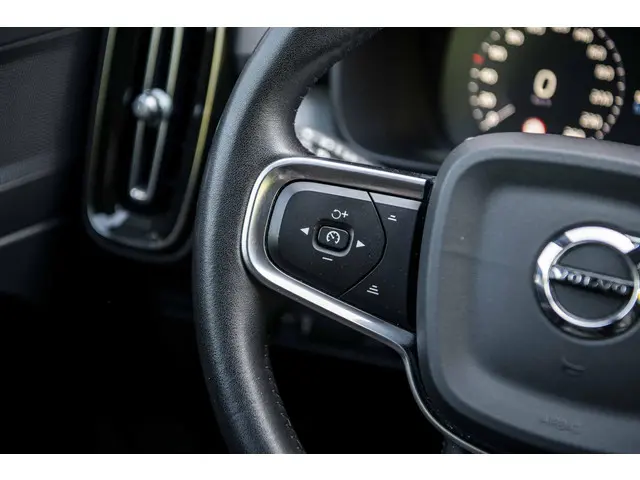 Volvo XC40 1.5 T2 Business Pro 2021 Benzine 23