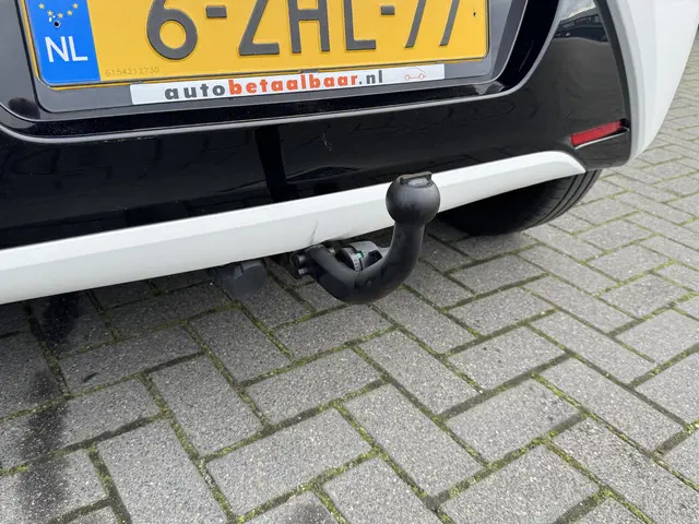 Toyota Aygo 1.0 VVT-I X-PLAY 2014 Benzine 14