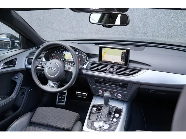 Audi A6 Avant 1.8 TFSI s-line Edition 2016 Benzine 22